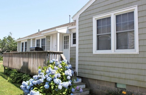 Old Lyme House | 66n Gorton Avenue, Old Lyme, CT