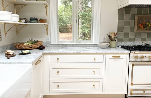 Tisbury House | 6bedroom, 4bath, chefs kitchen, central air, ping pong, walking distance to town