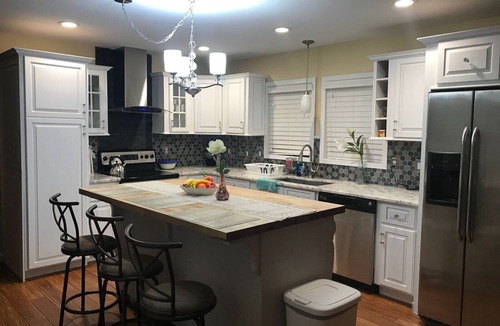 Corinth House | 6BR Family Retreat - Heated Pool & Game Room - Near Lake George & Saratoga