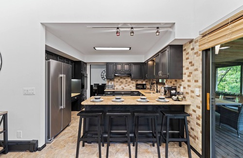 Washingtonville House | 7-bedroom villa with indoor pool in Washingtonville