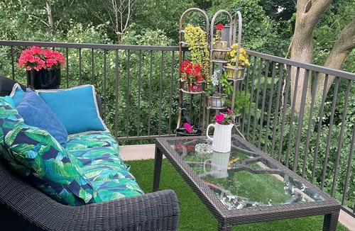 Ottawa House | A bella vista Condo/Loft on Ottawa river 7 km from downtown Ottawa