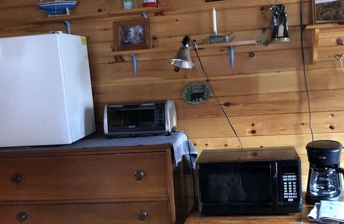 Hartwick Cabin | A Glamping Dream in a Cabin Near Cooperstown, NY
