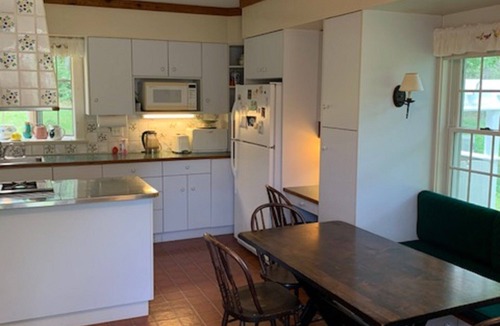 Truro House | A Lovely Home and Spacious Property On Meadow's Edge