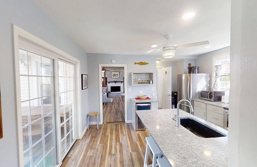 Mid-Coast and Islands House | A newly renovated New Englander style home on the southern tip of Orr's Island.