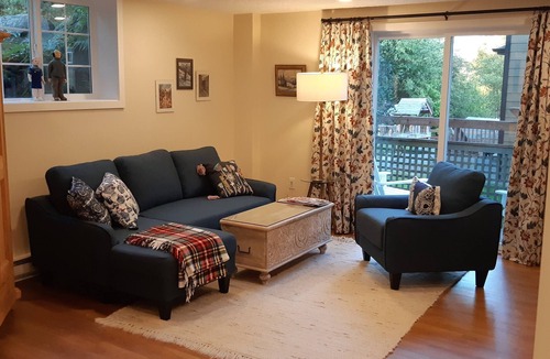 Sooke House | A Tranquil Hideaway