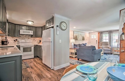 Bass River House | Absolute Gorgeous 6 BR Home w/3-Min Walk to Beach!