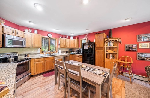 Chestertown House | Adirondack lakefront home on 40 acres