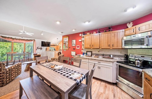 Chestertown House | Adirondack lakefront home on 40 acres