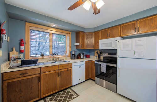 North Creek House | Adirondack Retreat | Heated Pool + Game Room with Billards + Foosball | Cloud