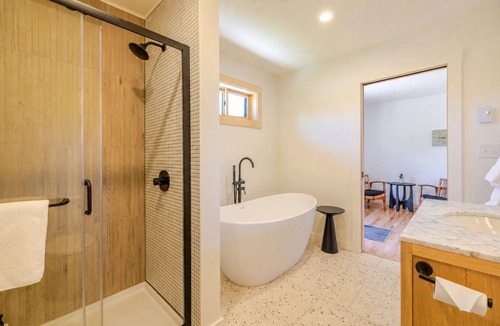 Wilmington Hotel | Adirondack Spruce Lodge