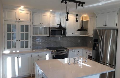 Stonington Cottage | Adorable 2 bedroom cottage, walkable to Dubois Beach and Stonington Borough.