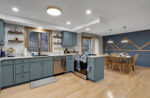 Campton House | Adventure Retreat, Hot Tub & Pool, Waterville