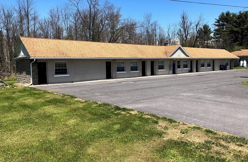 Waterville Apartment | All-inclusive studio apartment with utilities included-Unit 2