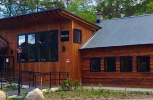 North Creek House | All season Adirondack retreat near Gore Mountain