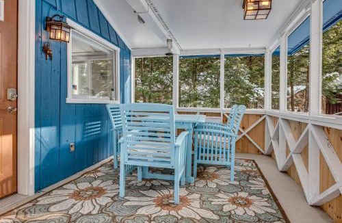 Chocorua House | All-Season Getaway in Tamworth: Pets Welcome!