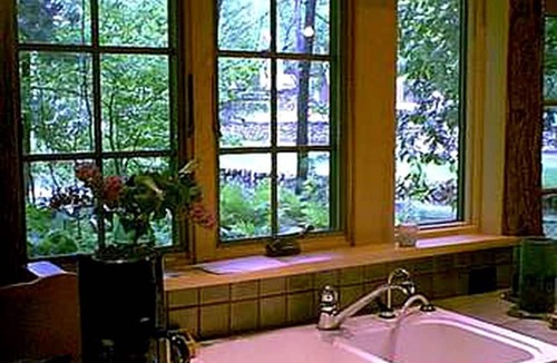 Saranac Lake Cabin | All Season Romantic One-Room Cabin on Moody Pond, in Upstate New York