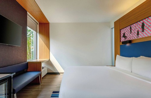 Lexington Hotel | Aloft by Marriott Lexington