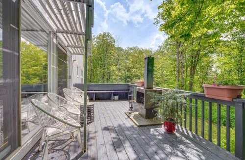 Delevan House | 'Alpine House' Modern Delevan Cabin on 2 Acres