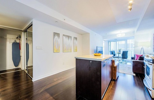 Bay Cloverhill Apartment | Altitude Suites Bay Street by Teristo Group