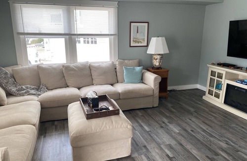 Surf City House | Amazing bayside home in Surf City- steps to the bay, great for families