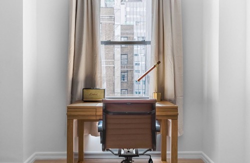 Turtle Bay Apartment | Amazing Midtown 2BR w/Gym & Doorman, nr Grand Central, by Blueground