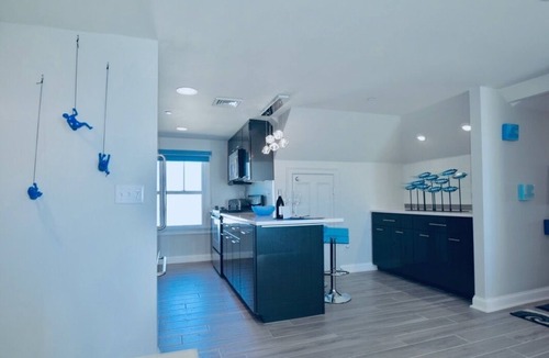 Commercial Street Condo | AMAZING OCEAN VIEW & BEACH WEST END PENTHOUSE DISCOUNTS OFFERED