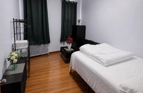 Queens Apartment | Amazing private Room