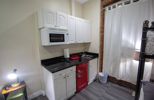 Midtown South Apartment | Amazing studio with 2 bunk beds-twin over twin in vibrant New York Midtown