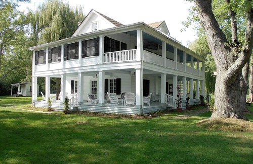 Fort Erie House | Antebellum Home Up North