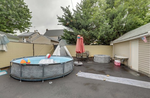Elizabeth Apartment | Apt w/Pool & Hot Tub - Near NYC & Airport!