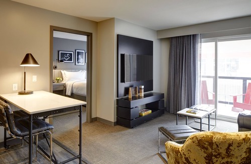 Burlington Hotel | Archer Hotel Boston/Burlington