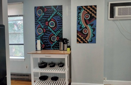 Thompson Square - Bunker Hill Apartment | Art boutique studio "Coral fish" in Charlestown, MA