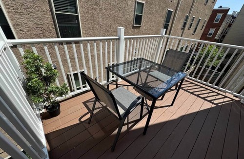 Fairmount Apartment | Art museum two bedroom & deck, best location.