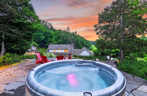 Town of Marbletown House | Ashokan Acres by AvantStay