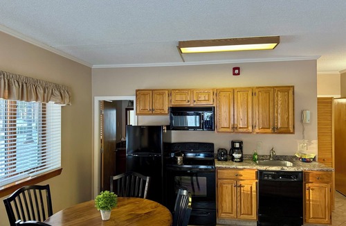 Bartlett Condo | Attitash 1st Floor Studio With Mountain View