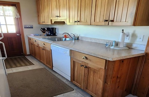 Beach Haven Apartment | Awesome apartment in Barnegat Light with 3 Bedrooms and WiFi