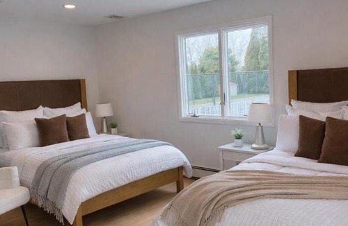 Southampton Bed & Breakfast | Azur East, Southampton