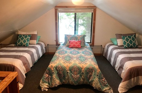 Otis House | Bar Harbor & Bangor are close but you won’t want to leave Beech Hill Pond!