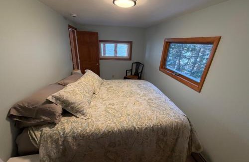 Orrs Island House | Barnacle - quiet family Maine waterfront getaway