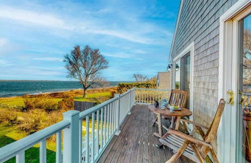 Barnstable House | Barnstable Harbor Home