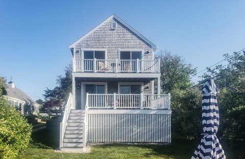 Barnstable House | Barnstable Harbor Home