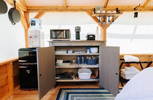 Cambridge Cabin | Battenkill Glamping Resort