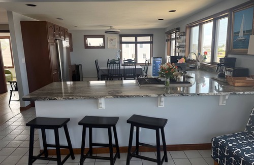 Seabrook Apartment | Bay-Harbor View w/Stunning Sunsets 1 block from beach - Sleeps 6: 2BR & 1.5 Bath