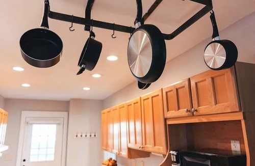 Off Broadway Apartment | Bay View