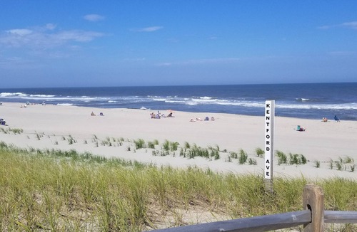 South Beach Haven House | Beach Haven Shore House duplex - family friendly location short walk to beach