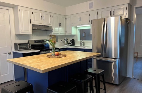 South End House | Beach House in Lakeside Park - Burlington