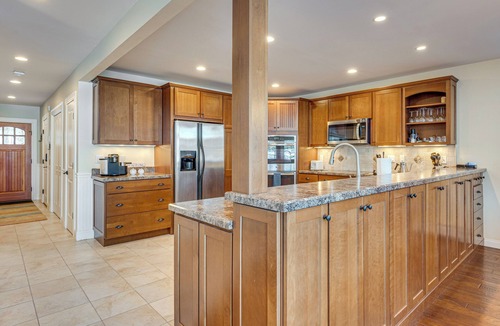 Moultonborough House | Beach & Mtn Views! Lakefront Moultonborough Home