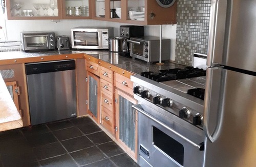 Rye House | Beach! Surf! Fishing! Rye, Portsmouth, Dog Friendly, Whole House!