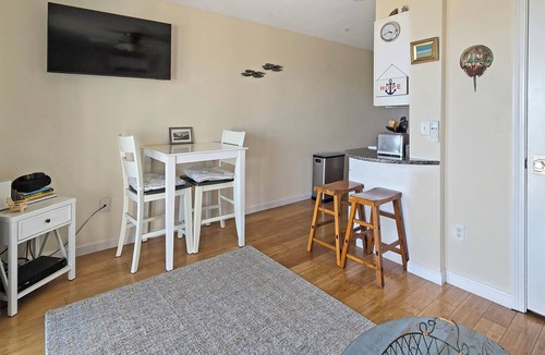 North Truro Condo | Beachfront 1BD-A/C, Amazing Water Views & Sunsets, Direct Beach Access