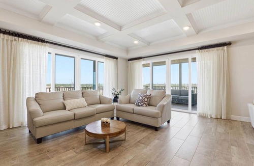 Indialantic House | Beachfront Condo